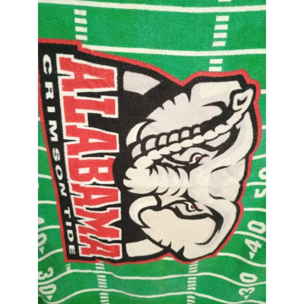 Alabama Crimson Tide Elephant Football Field Green‎ Beach Towel